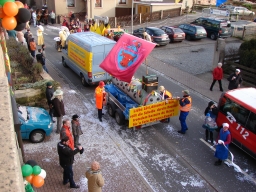 Um08
